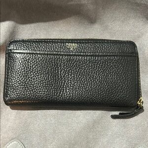 Fossil Black Textured Leather Wallet